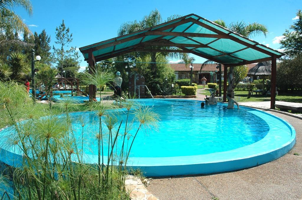 Casa De Piedra Hotel Termas del Dayman Luaran gambar